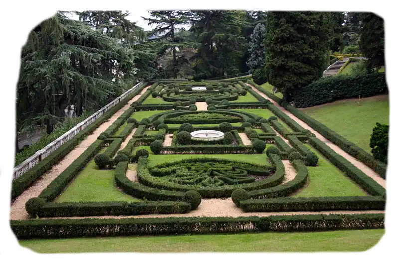 Найкрасивіші сади Ватикану