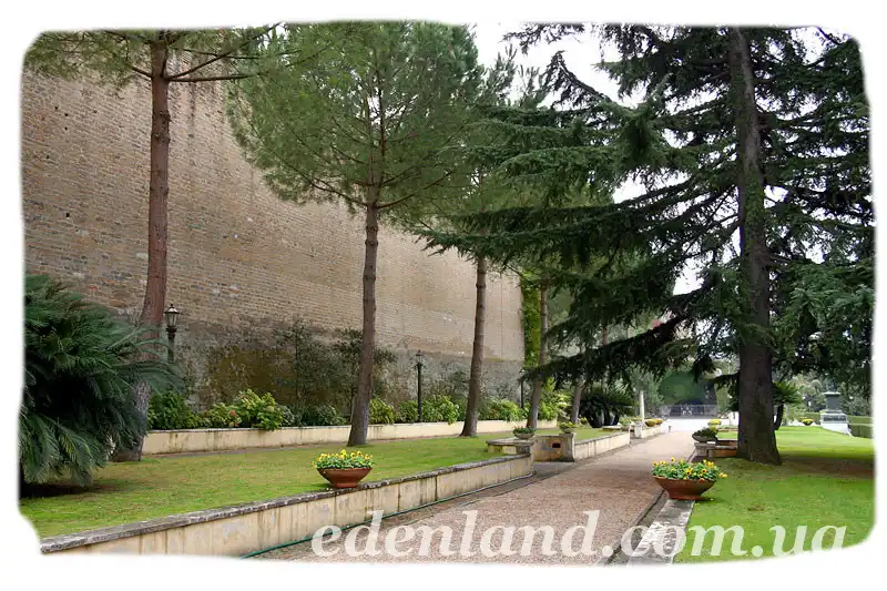 Изображение Красивейшие сады Ватикана